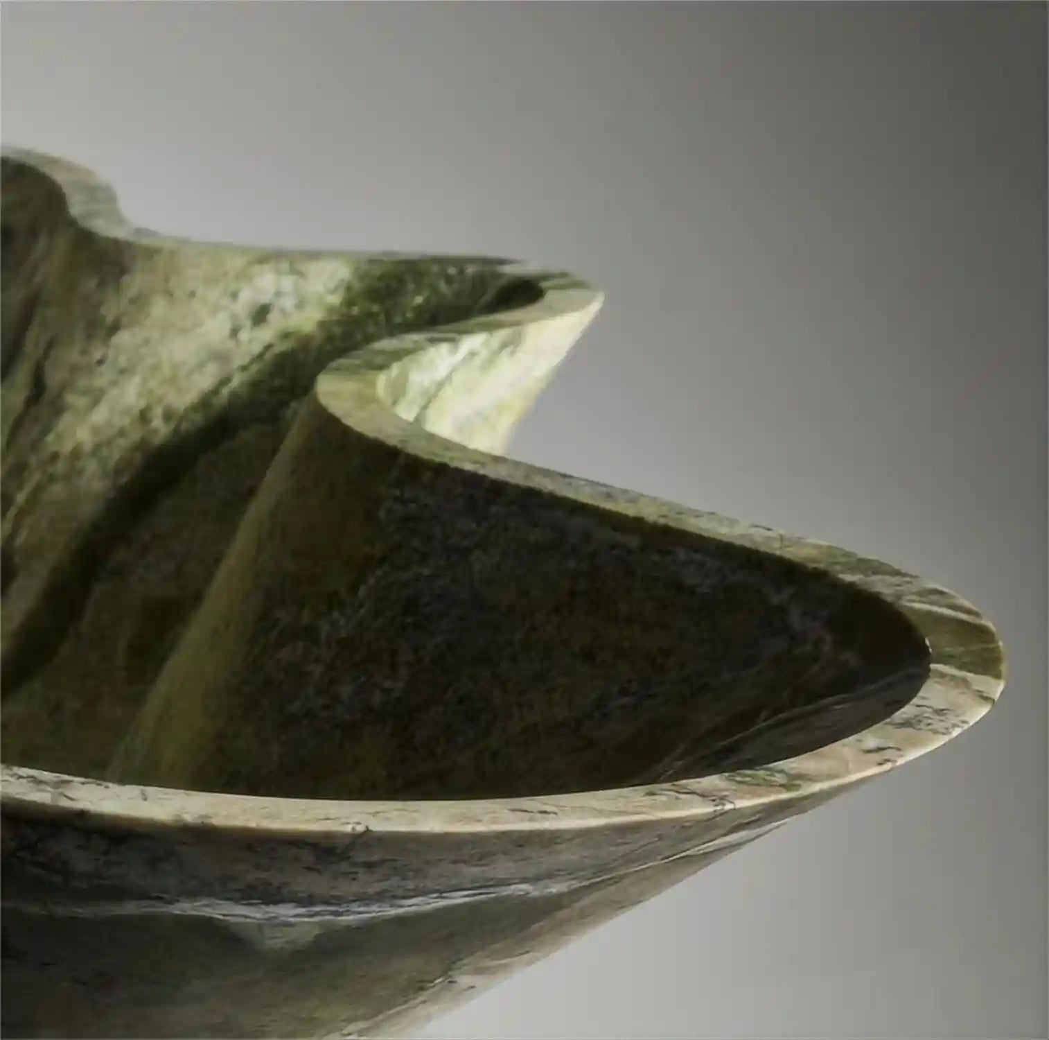 Elegant Green Marble Wash Basin with Leaf-Shaped Desig