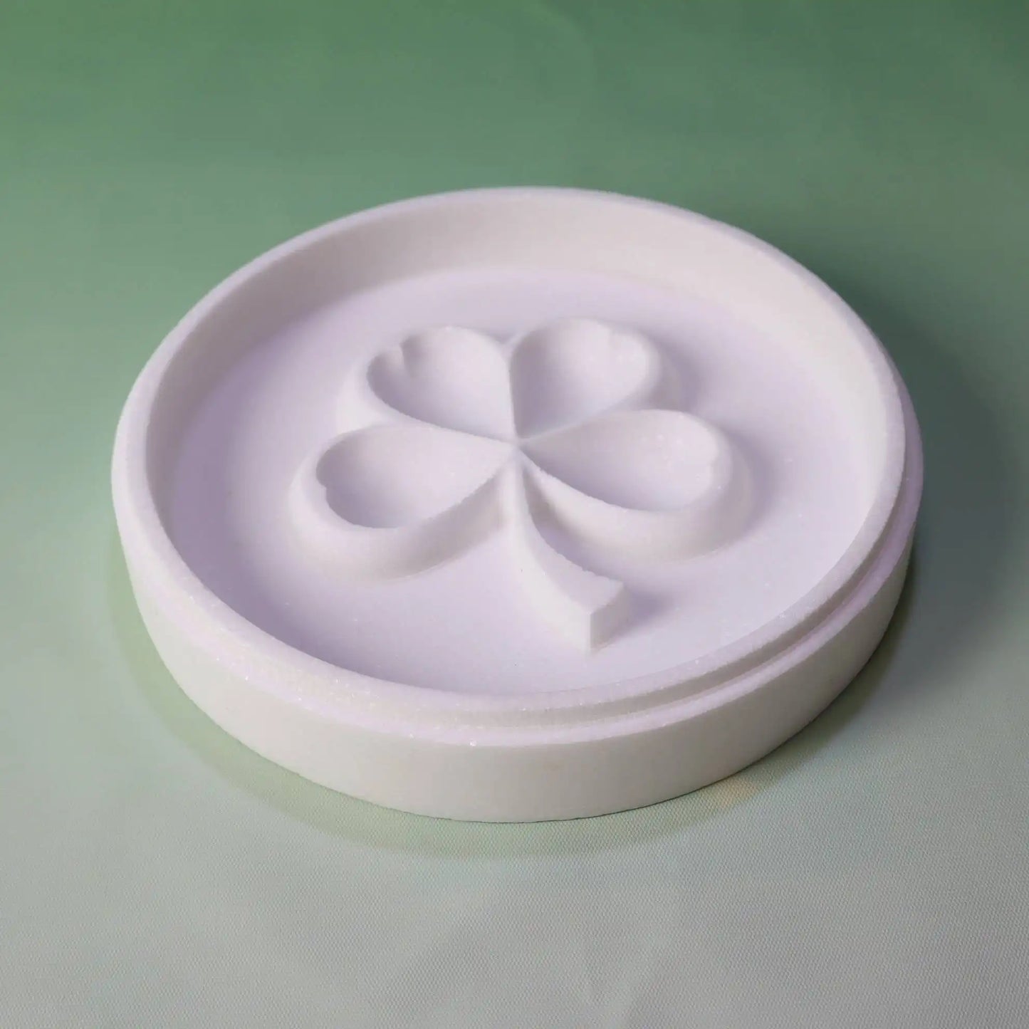 Lucky clover marble tray with intricate four-leaf clover design